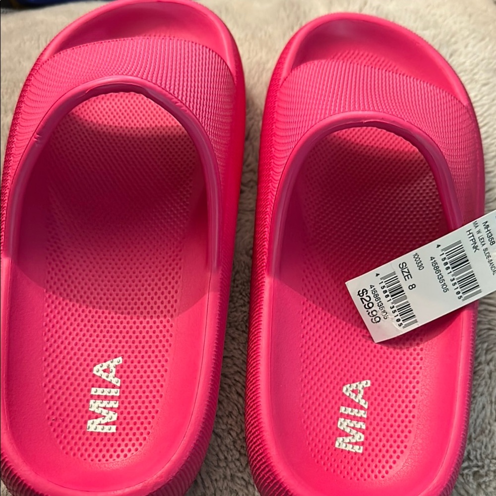 MIA Fuchsia Slide Sandals - Picture 3 of 3